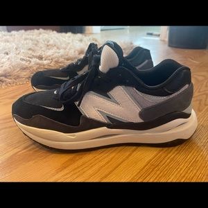 New balance Figs special edition unisex sz 8